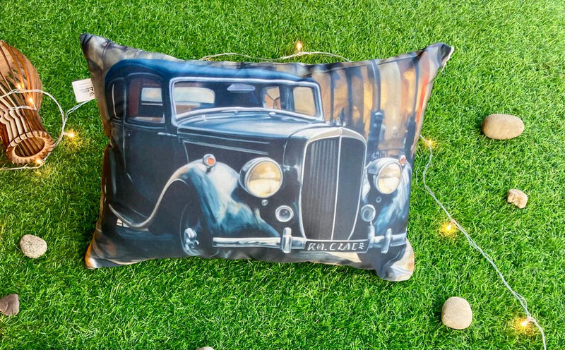 Vintage car (ART R063)